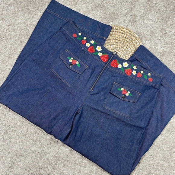 Smak Parlour Strawberry Blossom Embroidered Denim Wide Leg Pants High Rise 4X - Picture 3 of 16